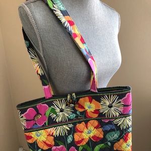 Vera Bradley floral print  bag/purse/handbag!